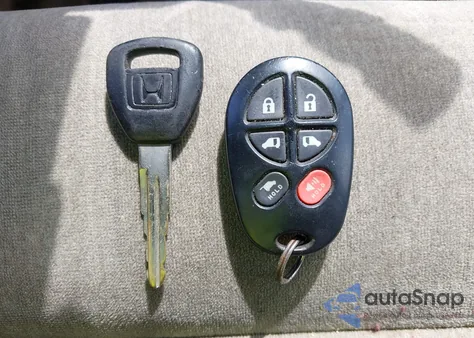 2000 Honda Odyssey Ex from USA, damaged, VIN 2HKRL186XYH515874